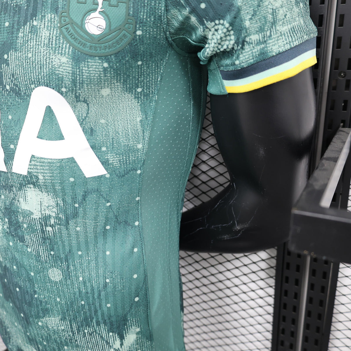 CAMISOLA TOTTENHAM lII 24-25 HOMEM (VERSÃO JOGADOR)