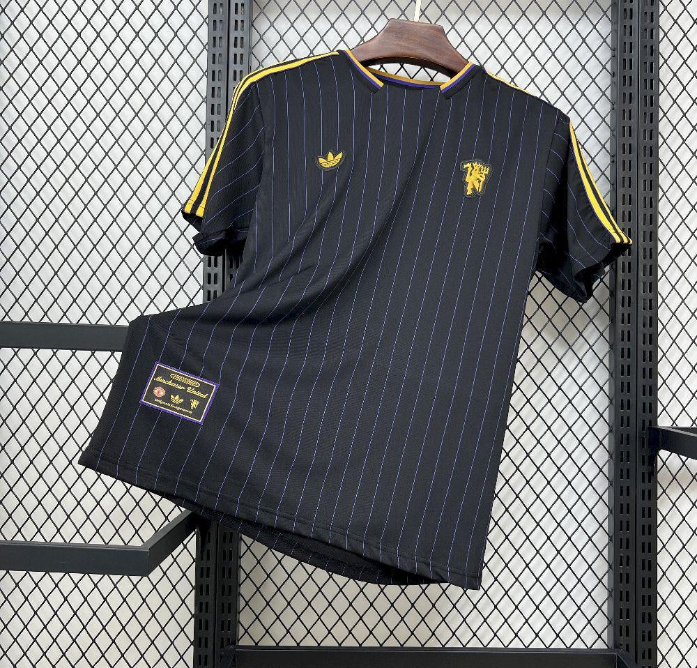 CAMISOLA MANCHESTER UNITED TERRACE ICONS 25-26 HOMEM